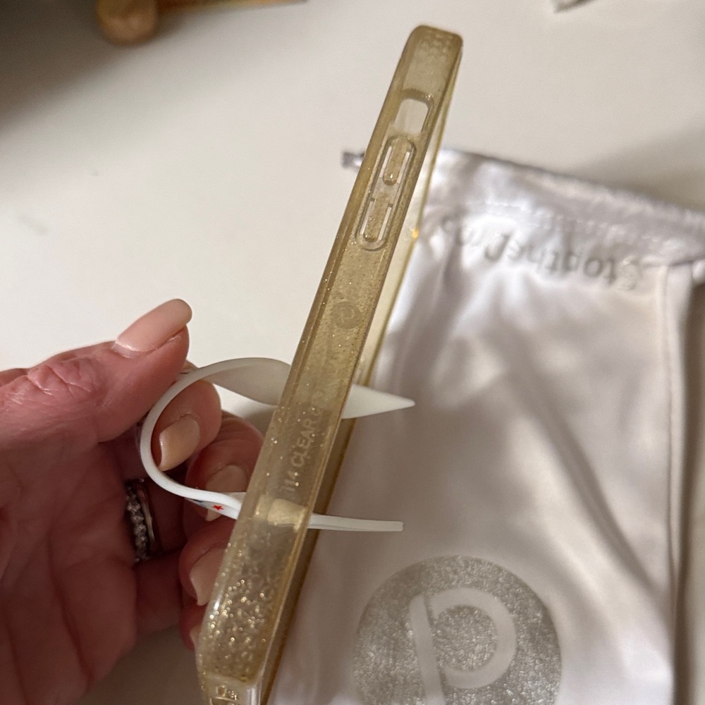 Loopy Case Sparkling Gold Phone Cover - Picture 3 of 4